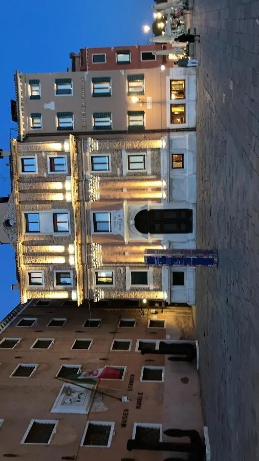 Gli Angeli Apartment Venice
